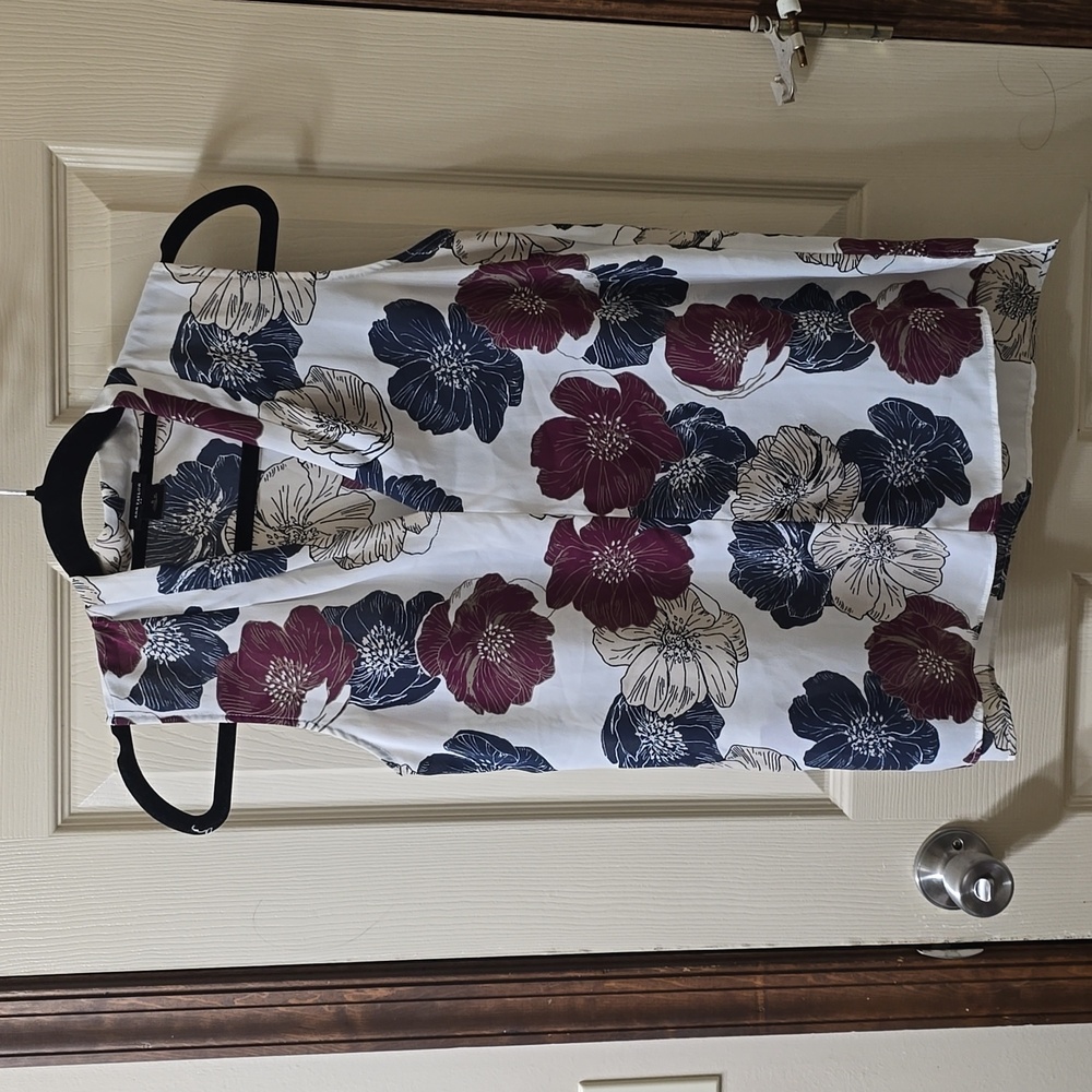 Women's Ann Taylor top